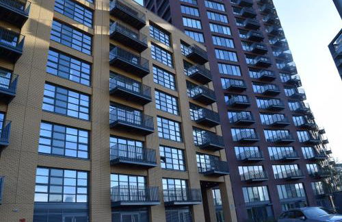 London City Island 3 Bedroom Luxury Apartments, Canary Wharf, E14 - Photo 33