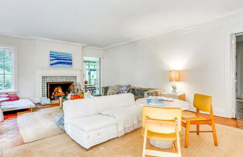 Hudson Valley Estate on 4 Acres with Private Pool! - Foto 4