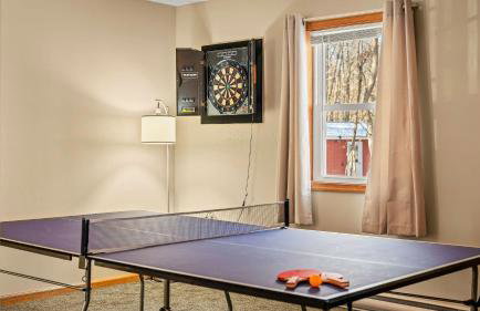 The Nest at Brier Crest by Avantstay Game Room, Expansive Deck & Fire Pit - Foto 8