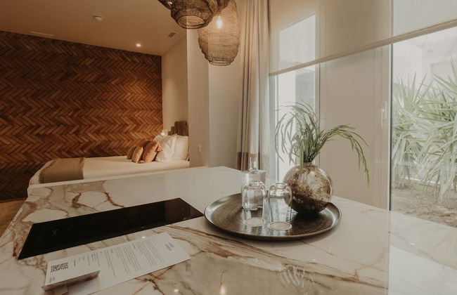 Comfy Studios Hotel - Photo 69