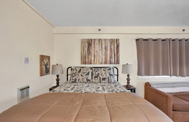 Cozy Corner Yosemite Studio Close to it All! - Foto 5