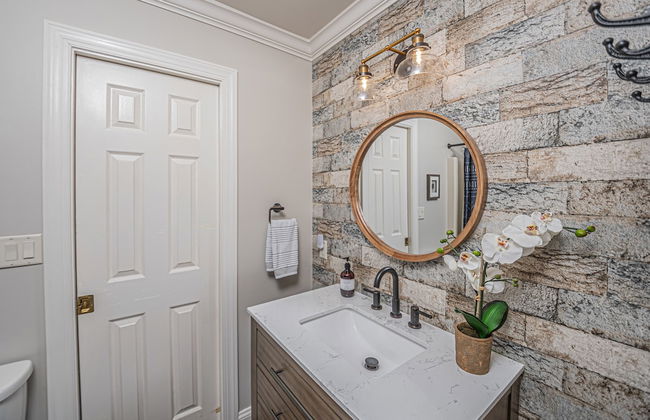 Six Nicks - Photo 33