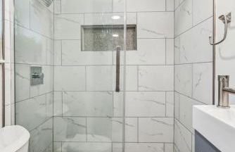 Luxurious couples suite KING BED, romantic, central, wifi - Foto 16