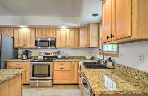 Upscale Family Cottage Less Than 1 Mi to Higgins Lake - Foto 9