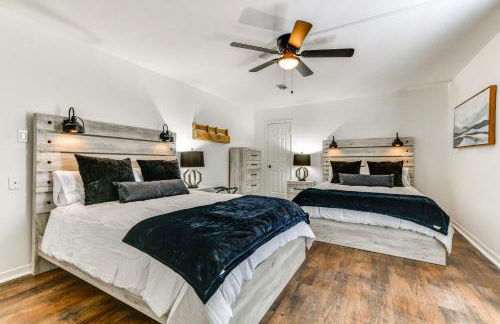 Colorful Baton Rouge Home Deck, Grill and Fire Pit - Foto 15