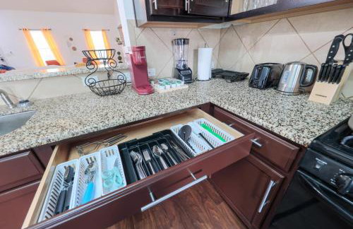 Hot Tub Foosball Fenced Yard Parking - Foto 78