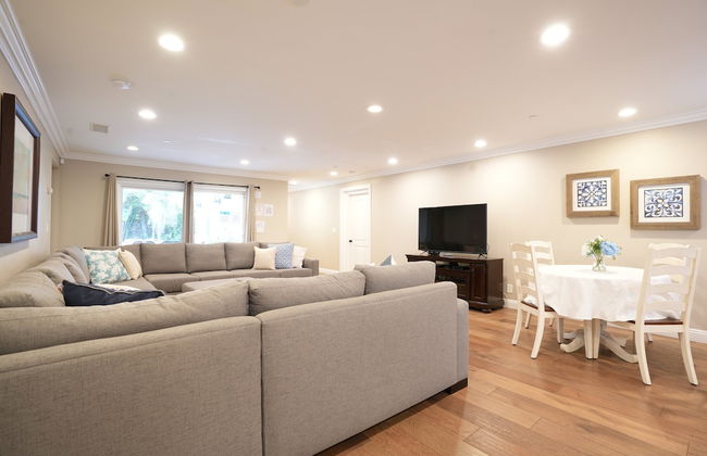 Upscale 6 Bed, 5 Ba, New Pool W/jacuzzi, 1/2 Mile Walk to Disney - Foto 34