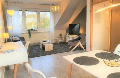 Modernes und ruhiges Appartement mit Loggia - Photo 4