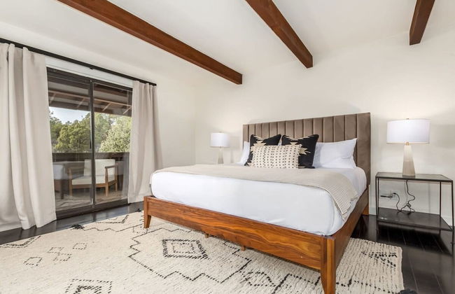 Serenity Retreat Sedona Hot Tub Games Firepit - Photo 15