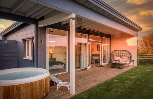 Rafters Lodge, Nr Saunton - Foto 1