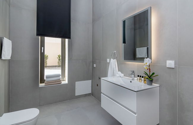 Perla Dream Luxury Villa - Photo 28