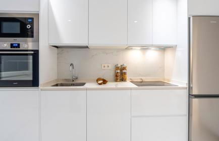 VACATION MARBELLA l Golden Mile Oasis l Family friendly l Next to the beach and Puente Romano l 24-7 Security - Foto 36