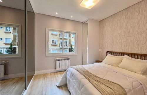 Casa de Pedra 2 Suítes e Piscina by Achei Gramado - Photo 18