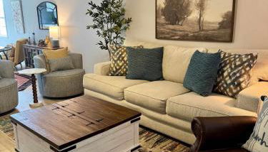 Charming & Luxe Cottage 3 BR 2 BA - Foto 2