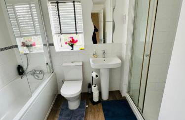 The Grace House Entire 4bed detached - Foto 5