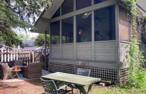 Amenities Galore Sweet Lil Bungalow in Sheridan - Foto 11