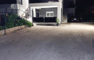 Apartmani Karla Paklenica - Foto 40