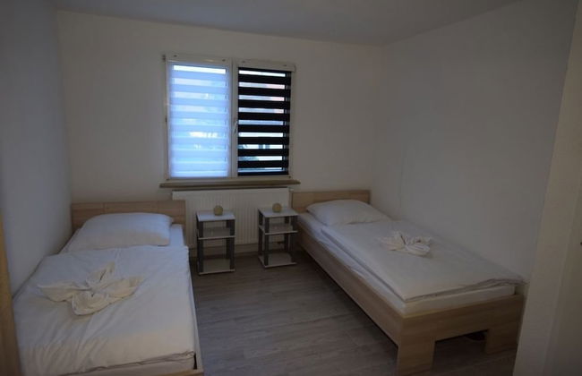 AB Apartment 23 near Cannstatter Wasen - Photo 2