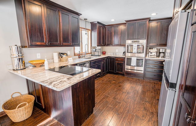 Somerset - Estate - Photo 10