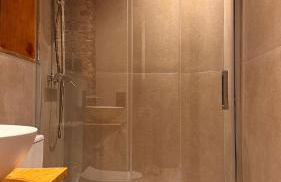 La Fira - Paralelo 2 - Photo 12