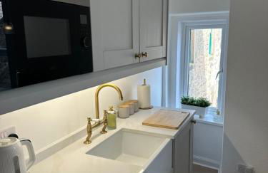 Luxury High Street Apartment - Foto 16