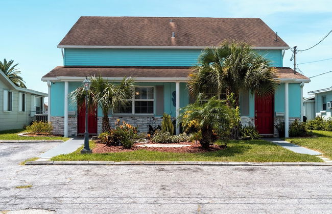 Waterfront Getaway and BBQ - Photo 31