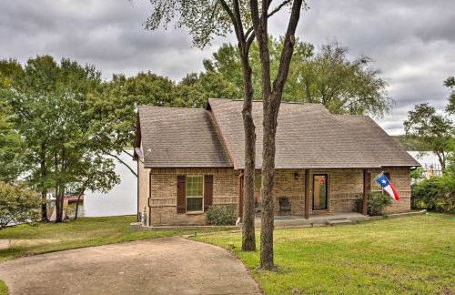 Private Dock and Fire Pit Cedar Creek Lake Home - Foto 27