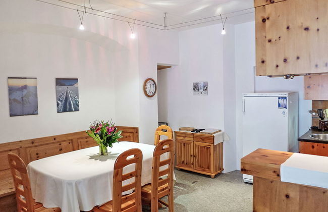 Chesa Cromer - Foto 1