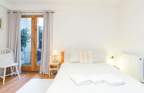 NEW Stylish 1 Bedroom Flat with Garden | London - Foto 16