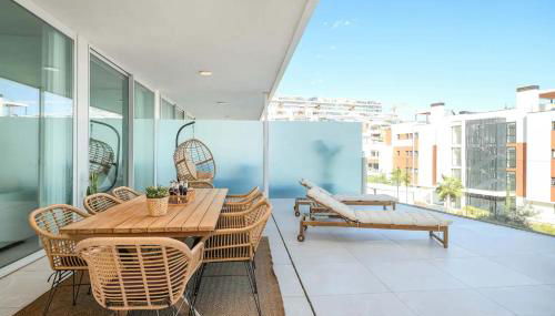 Med Two luxury apartment with sea view - Photo 4, sunbed