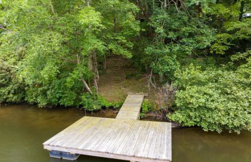 A Little River Romance - Private Dock - Hot Tub - Foto 16