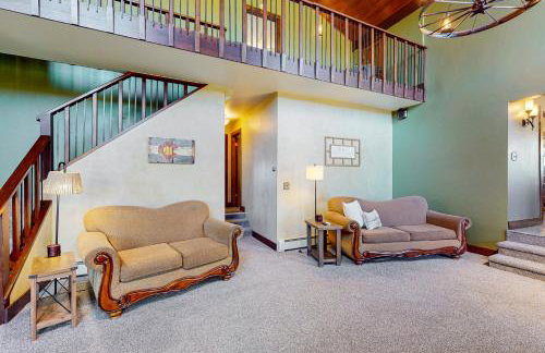 Pioneer Ridge Main House - Photo 7