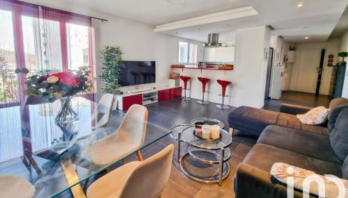 Appt Cosy Porte Paris parc Fleural et Parking - Foto 2