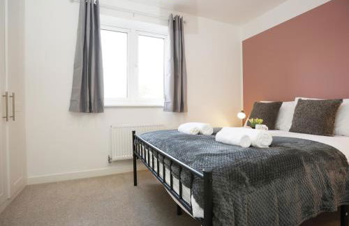 Homington House By N And N Stays, Perfect for Contractors and Workers, Private off road Parking for 2 vehicles, Fast Wifi - Foto 19