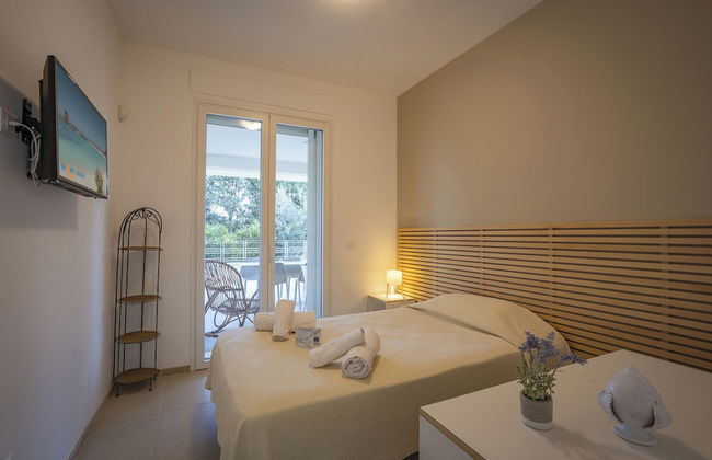 Villa Torricella Pool and Sunny Garden - Photo 3