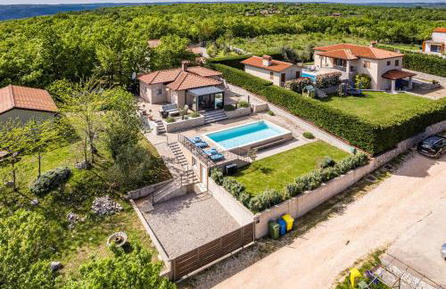 Krasna kuća - Photo 51