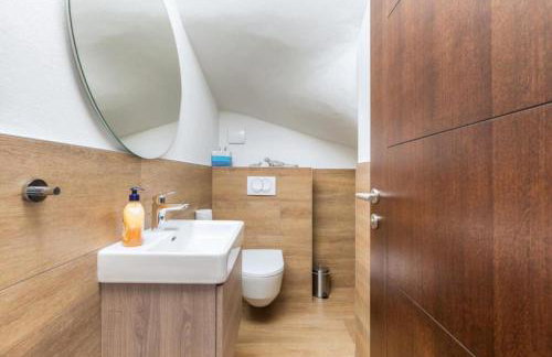 Villa Ana Škicini for 10 people with heated pool, kids activities and sea view near Novigrad - Foto 27