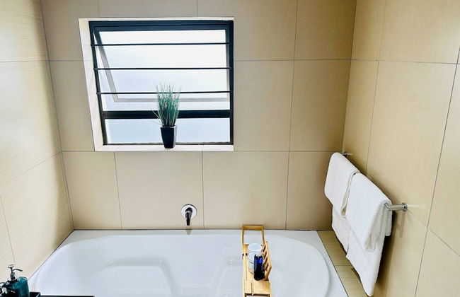 Staycation With Back Up Power - Foto 22