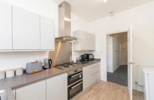 The SPACE Large House In Afan Forest Bike Park By STAE-Homes - Photo 12