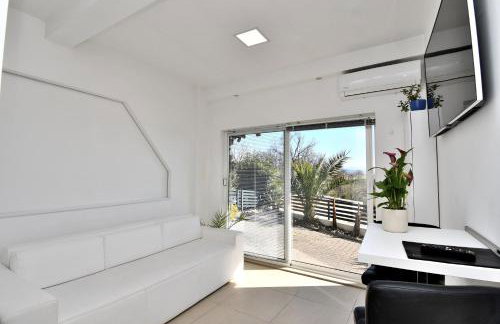 Apartments Lux with pool - Foto 29