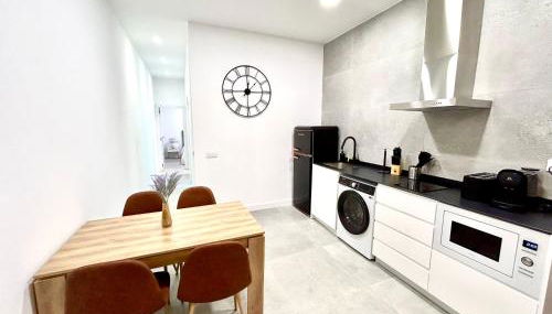 Valencia Comfort Stay Near Metro, 2 Bed, 1 Bath - Foto 3, stove, toaster