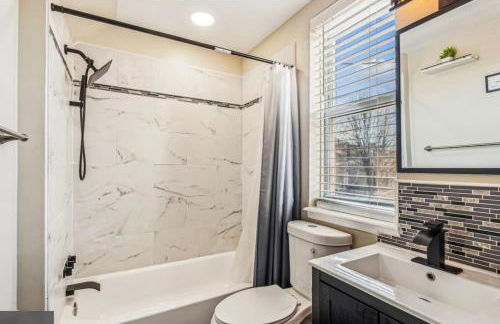 Camden's Charm Walking Distance Stadium, Convention, Univ of MD Downtown - Foto 12