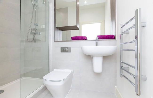 Deluxe Heathrow Apartments & Parking - Foto 30