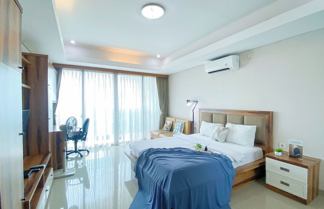 Big And Comfy Studio At Kemang Village Apartment - Foto 20