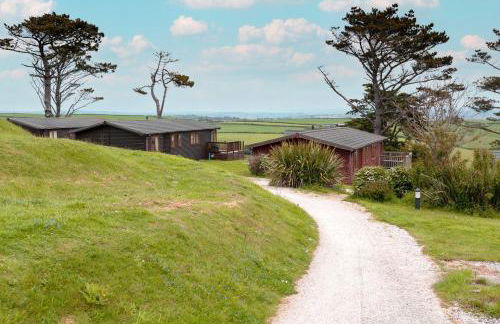 Finest Retreats - Whitsand Bay Lodge - Photo 39