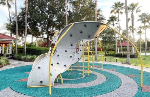 Gated Resort-6BR Home-Private Pool-Free WiFi-Near Disney - Photo 31