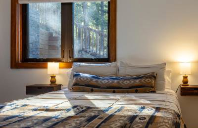 Mountain Cabin with Hot Tub, Scenic Views, Fire Pit, by Forest & Peak Retreats - Foto 26