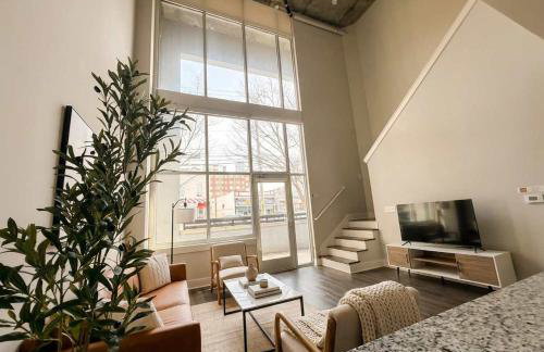 Boulevard Stays Midtown 30ft Ceilings 1BR 01 - Foto 12