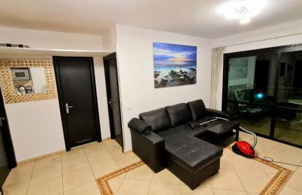 DELUXE 3 Rooms74m2,2Air Condit 2TV SEAVIEW on AMADORES,2 heatPOOLs, PARKING, 600 MB,Dishwasher,2Lift,,3 BEACHes - Photo 19