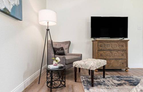 Super Cozy Entire House Near Downtown - Book Now !! - Foto 32